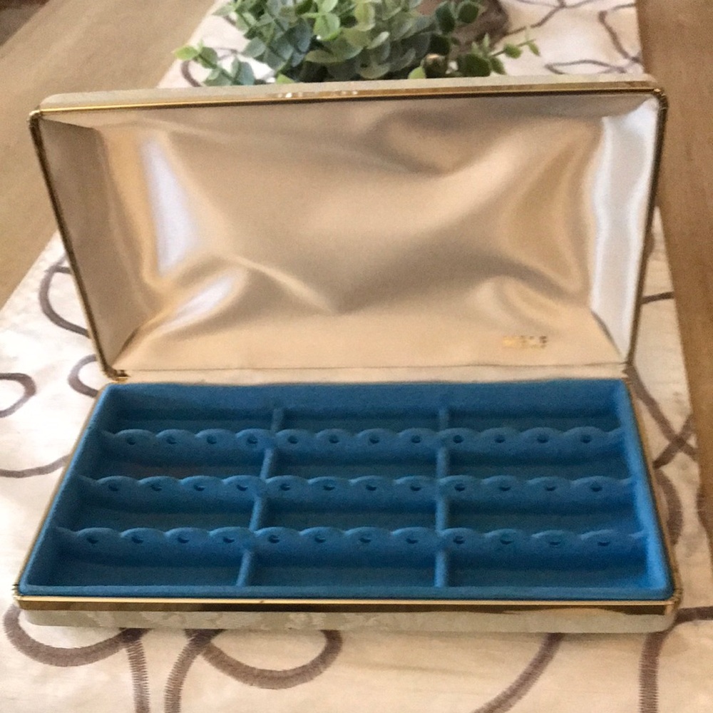 Mele Vintage Jewellery Box
